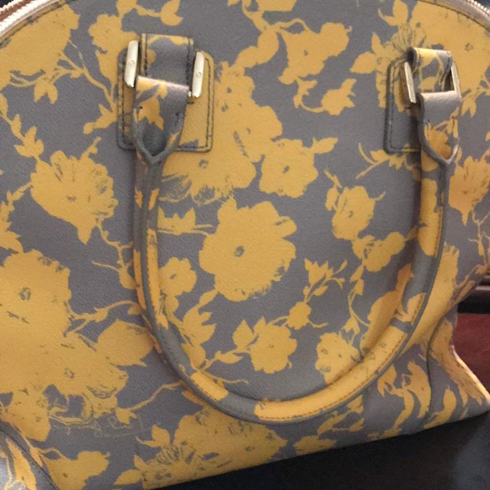 Purse - Picture 5 of 6